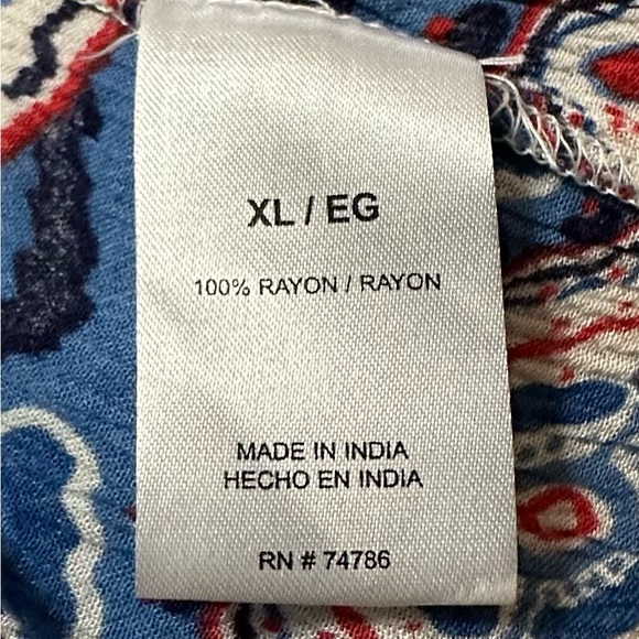 Flowy - Picture 2 of 4